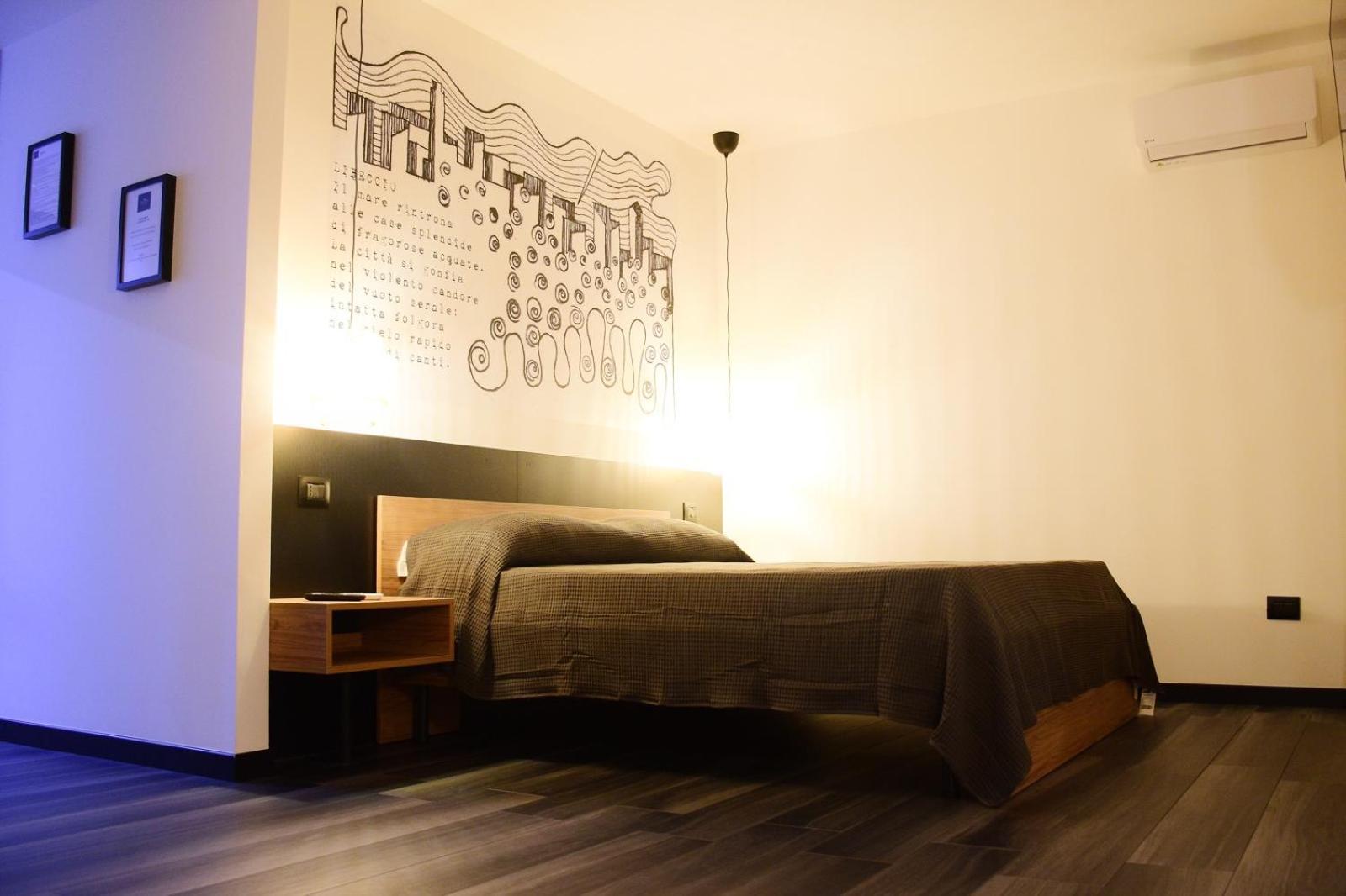 La Dimora Del Re Bed & Breakfast ซาแลร์โน ภายนอก รูปภาพ